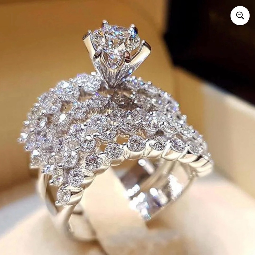 Elegant Silver plated Diamond Ring Set